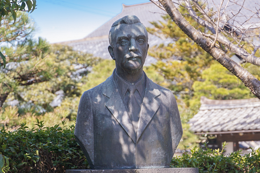 小泉八雲